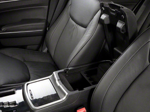 2011 Chrysler 300 Limited