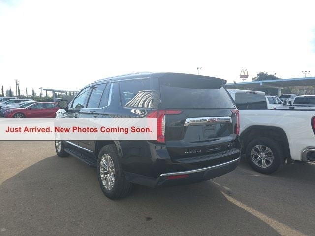 2024 GMC Yukon SLT