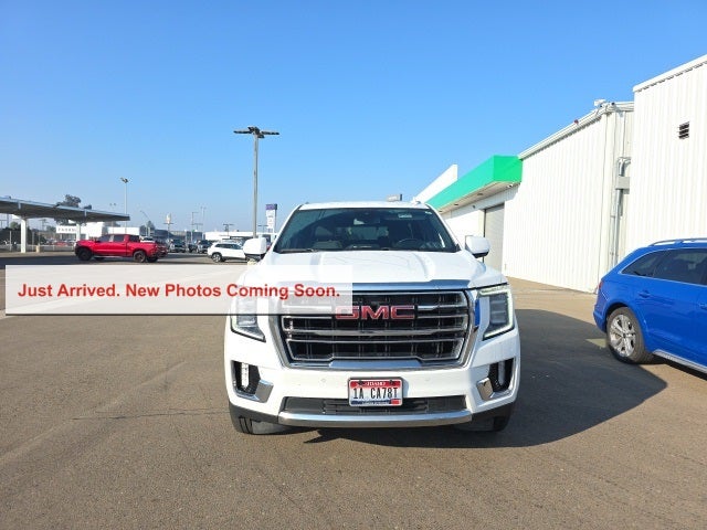 2023 GMC Yukon SLT
