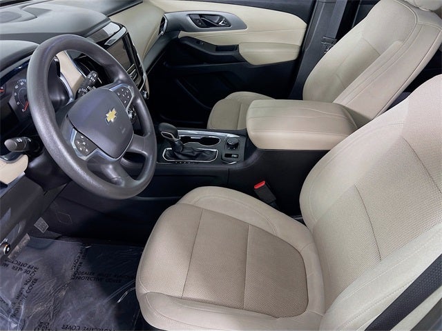 2022 Chevrolet Traverse LS w/1FL