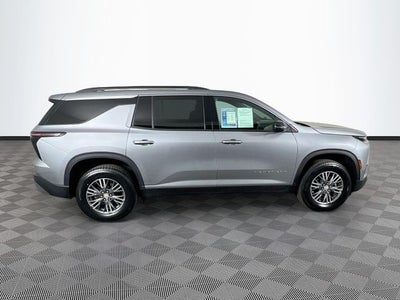 2025 Chevrolet Traverse LT 2LT