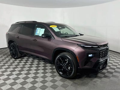 2025 Chevrolet Traverse RS