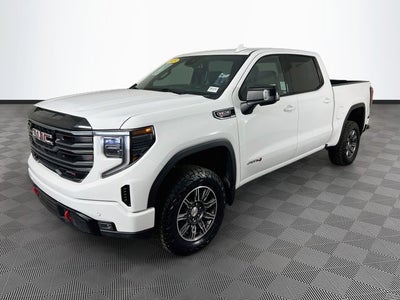 2025 GMC Sierra 1500 AT4