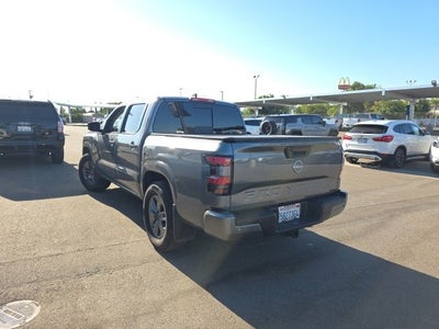 2025 Nissan Frontier SV