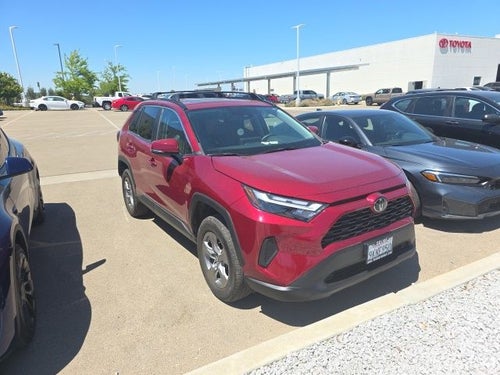 2024 Toyota RAV4 XLE