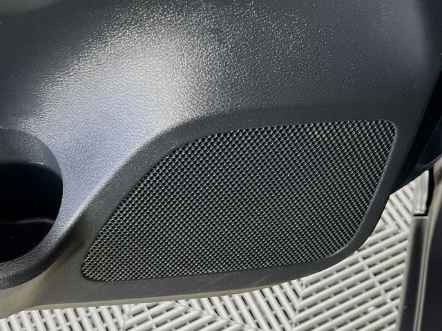 2024 Nissan Versa 1.6 SR