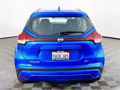 2022 Nissan Kicks SV