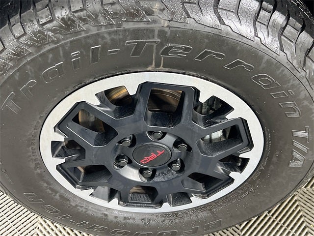 2024 Toyota Tacoma TRD Off-Road