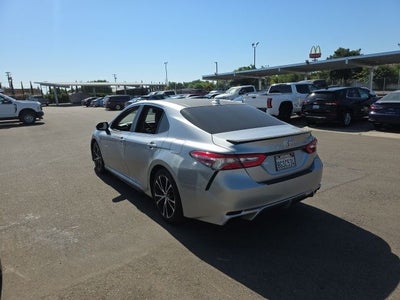 2018 Toyota Camry SE