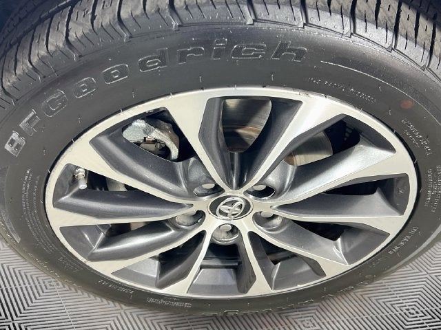 2016 Toyota Avalon Hybrid XLE Premium