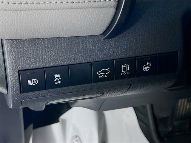 2021 Toyota Camry Hybrid LE