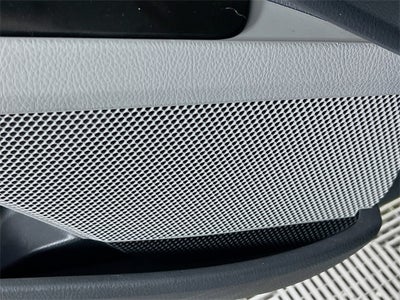 2021 Toyota Camry Hybrid LE