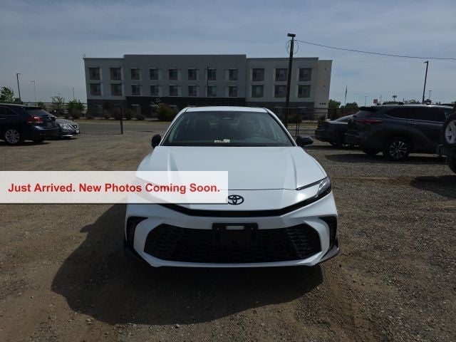 2026 Toyota Camry SE Nightshade