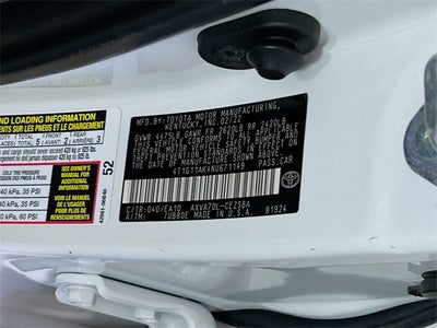 2022 Toyota Camry SE