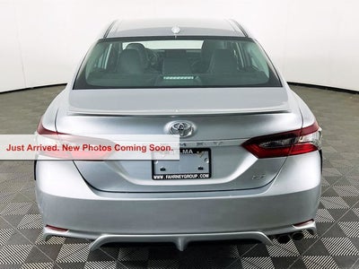2024 Toyota Camry SE