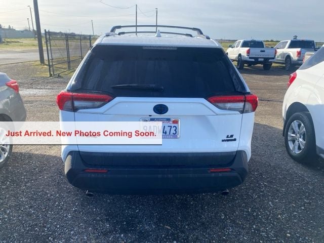 2022 Toyota RAV4 Hybrid LE