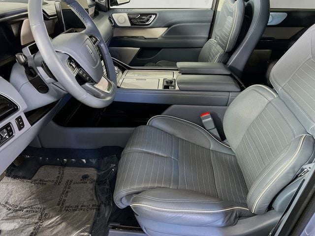 2023 Lincoln Navigator Black Label