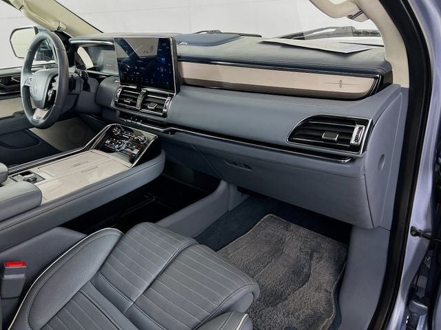 2023 Lincoln Navigator Black Label