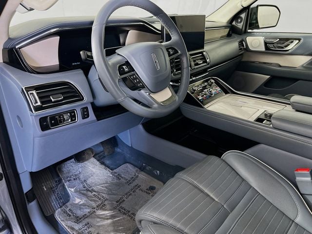 2023 Lincoln Navigator Black Label