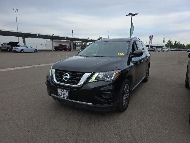 2019 Nissan Pathfinder S