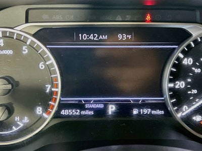 2024 Nissan Pathfinder SV