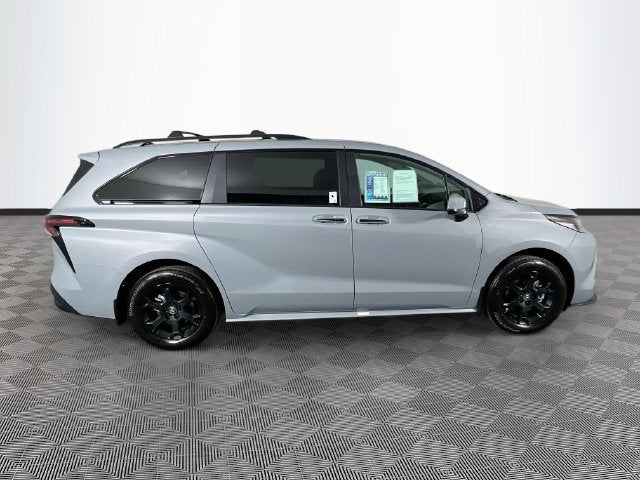 2026 Toyota Sienna Woodland Edition
