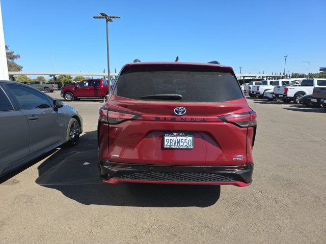 2022 Toyota Sienna XSE 7 Passenger