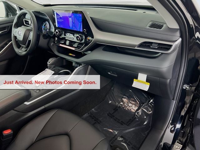 2026 Toyota Highlander Hybrid XLE