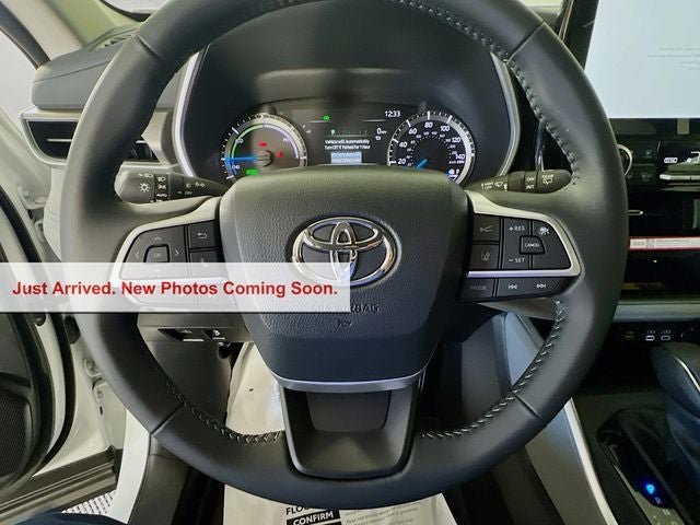 2026 Toyota Highlander Hybrid XLE