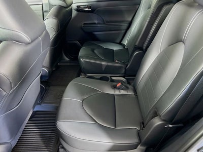 2026 Toyota Highlander Hybrid XLE