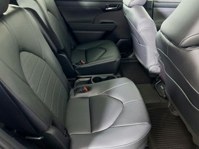 2026 Toyota Highlander Hybrid XLE