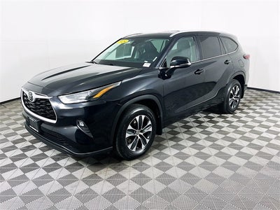 2024 Toyota Highlander XLE