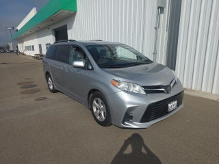 2019 Toyota Sienna LE 8 Passenger