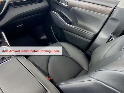 2026 Toyota Highlander Hybrid Limited
