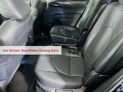 2026 Toyota Highlander Hybrid Limited