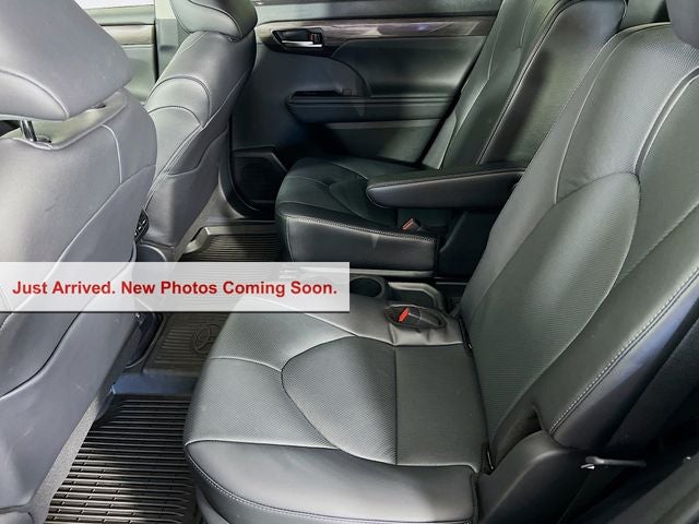 2026 Toyota Highlander Hybrid Limited