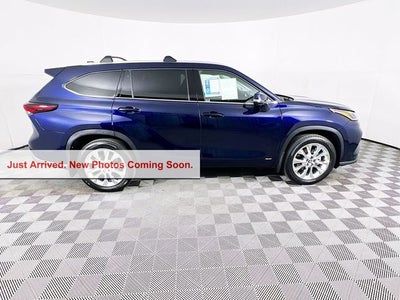 2026 Toyota Highlander Hybrid Limited