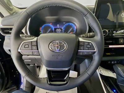 2026 Toyota Highlander Hybrid Limited