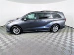 2025 Toyota Sienna XLE 8 Passenger