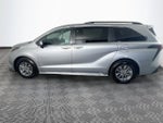 2025 Toyota Sienna XLE 8 Passenger