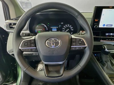 2026 Toyota Sienna XLE 8 Passenger