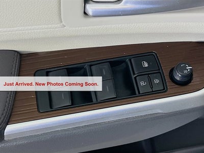 2024 Toyota Sienna XLE 8 Passenger