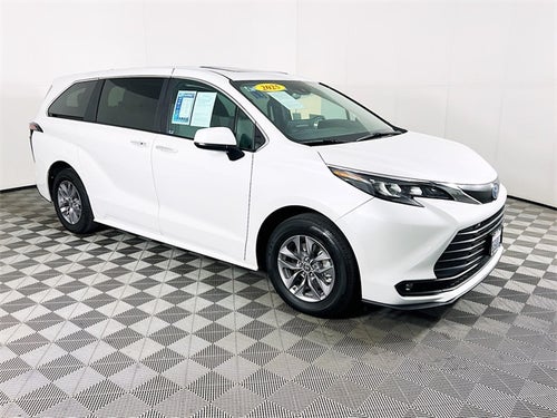 2025 Toyota Sienna XLE 7 Passenger