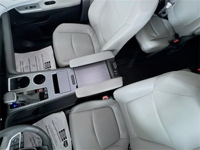 2025 Toyota Sienna XLE 7 Passenger