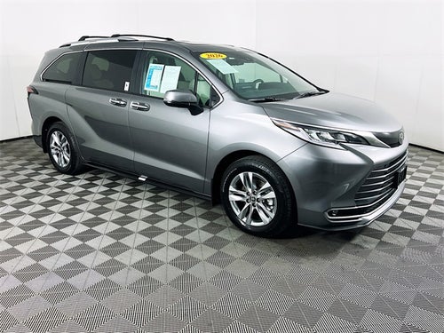 2026 Toyota Sienna Limited 7 Passenger