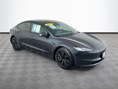 2025 Tesla Model 3 Long Range