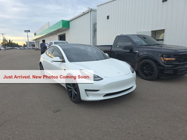 2021 Tesla Model 3 Standard Range Plus
