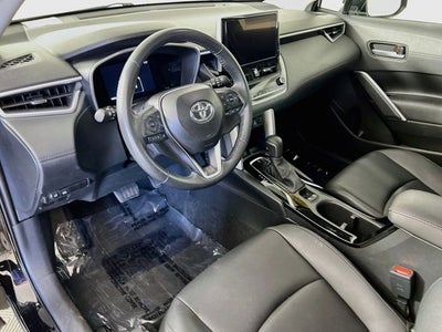 2024 Toyota Corolla Cross XLE