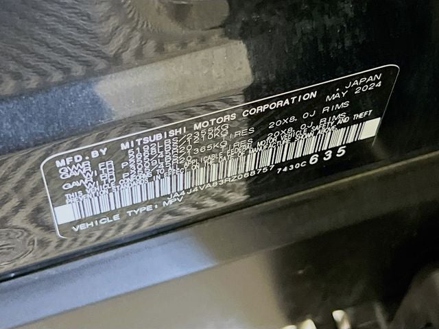 2024 Mitsubishi Outlander SE