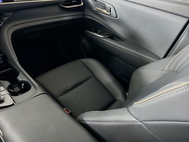 2025 Toyota Crown Signia XLE